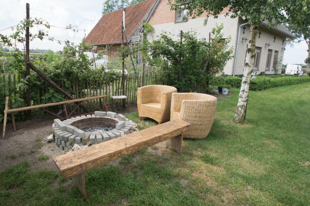 Boeren Biezen Bed Landelijk Villa Bagian luar foto